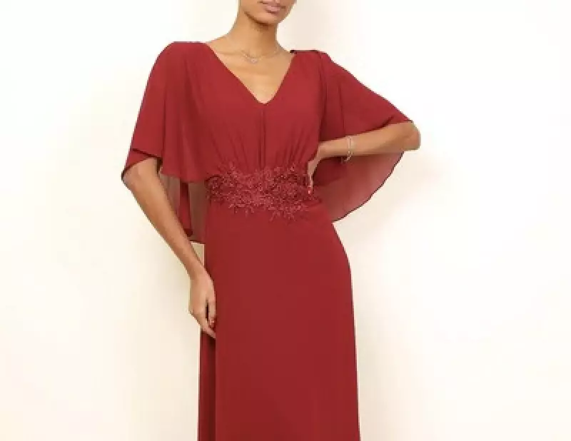 robes-de-soiree_bordeaux_66f0f85376f5a